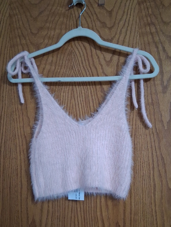 emory park Tops - Emory Park cozy cripped top, size M